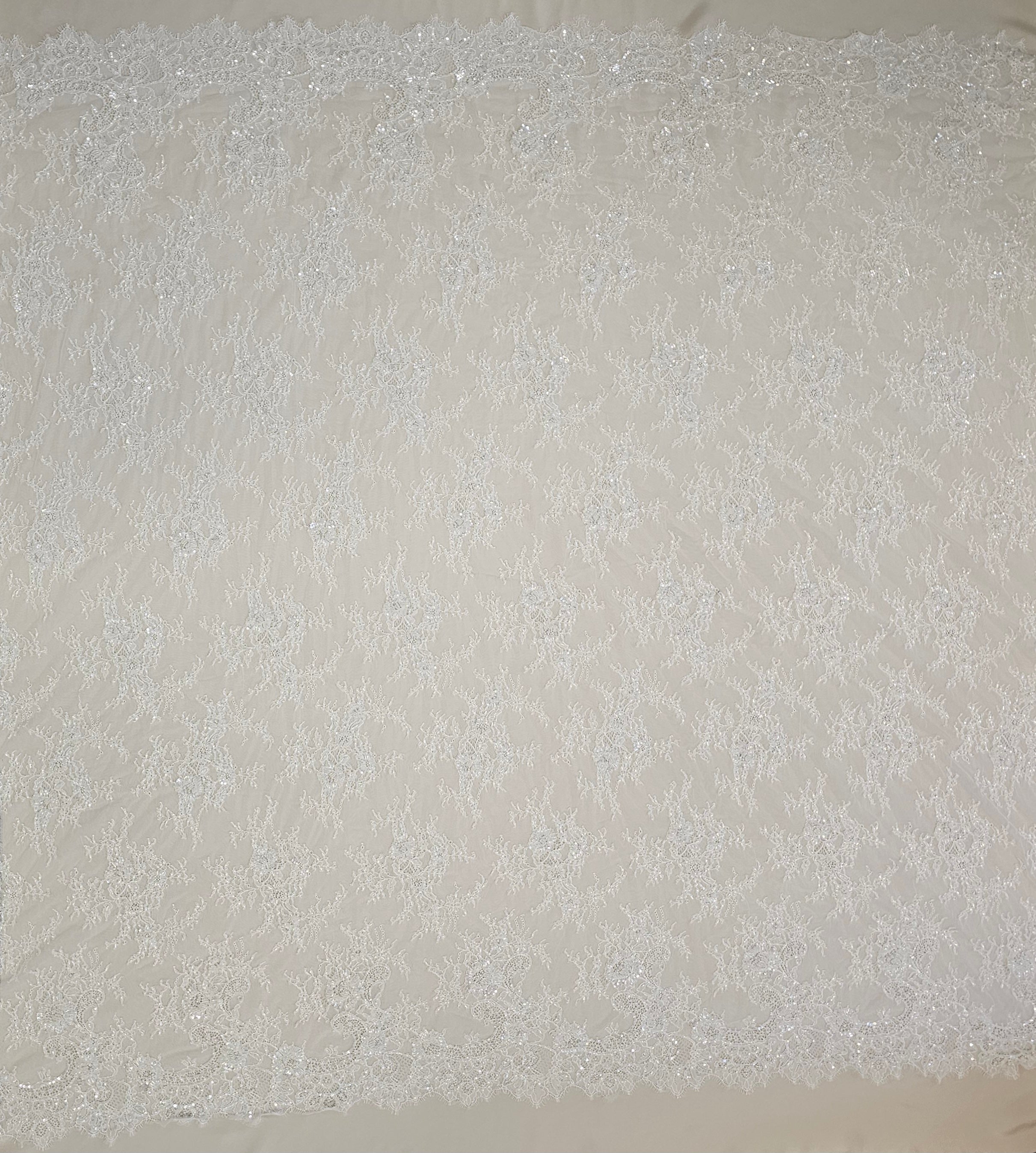 Signature Beaded fine lace (1650bd) Ivory