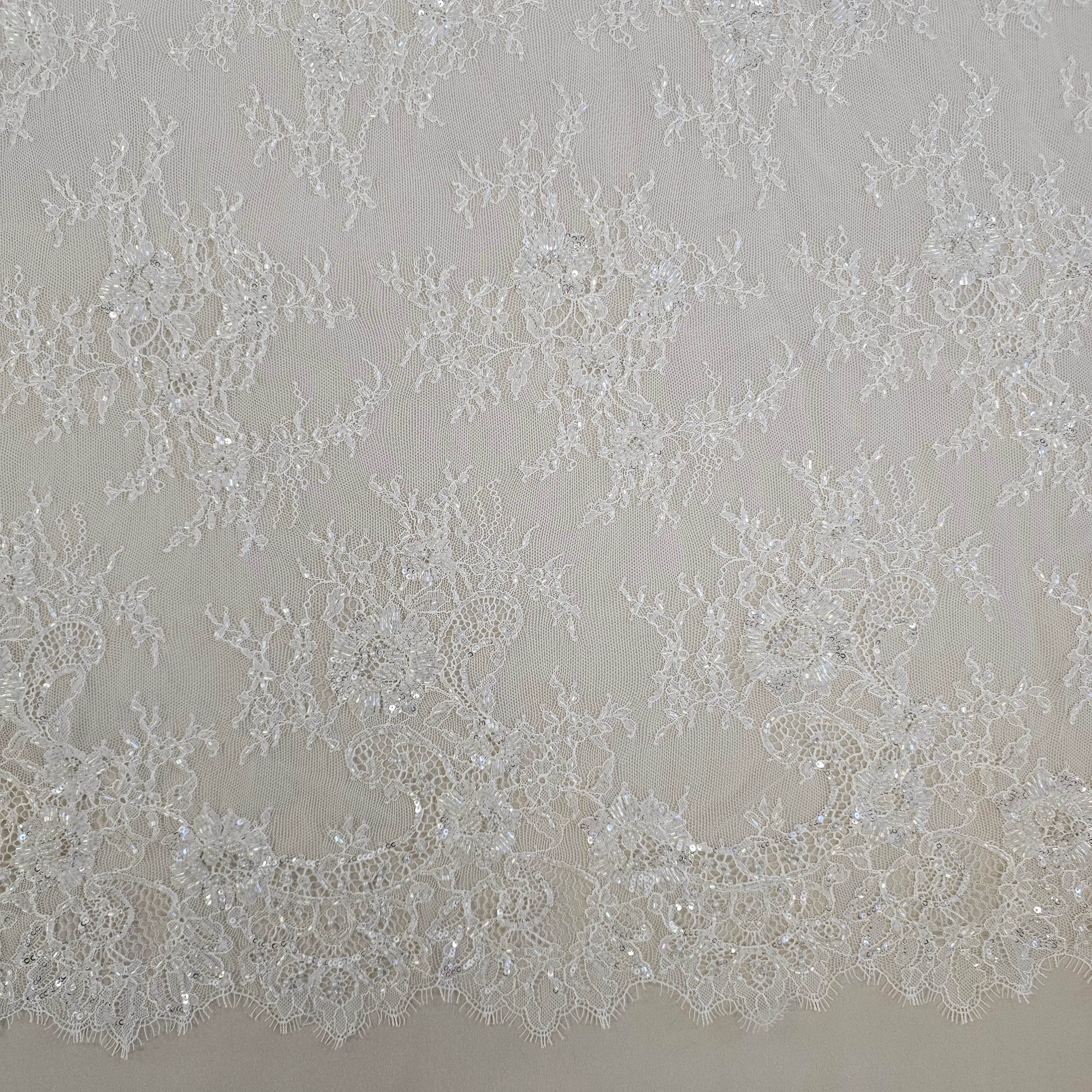 Signature Beaded fine lace (1650bd) Ivory