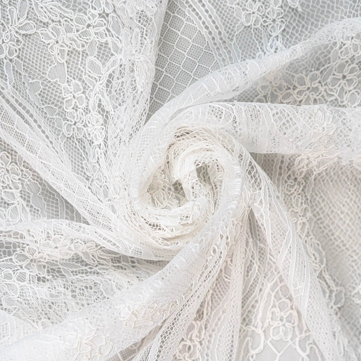 Ornate Floral Corded Lace (1685) - Ivory