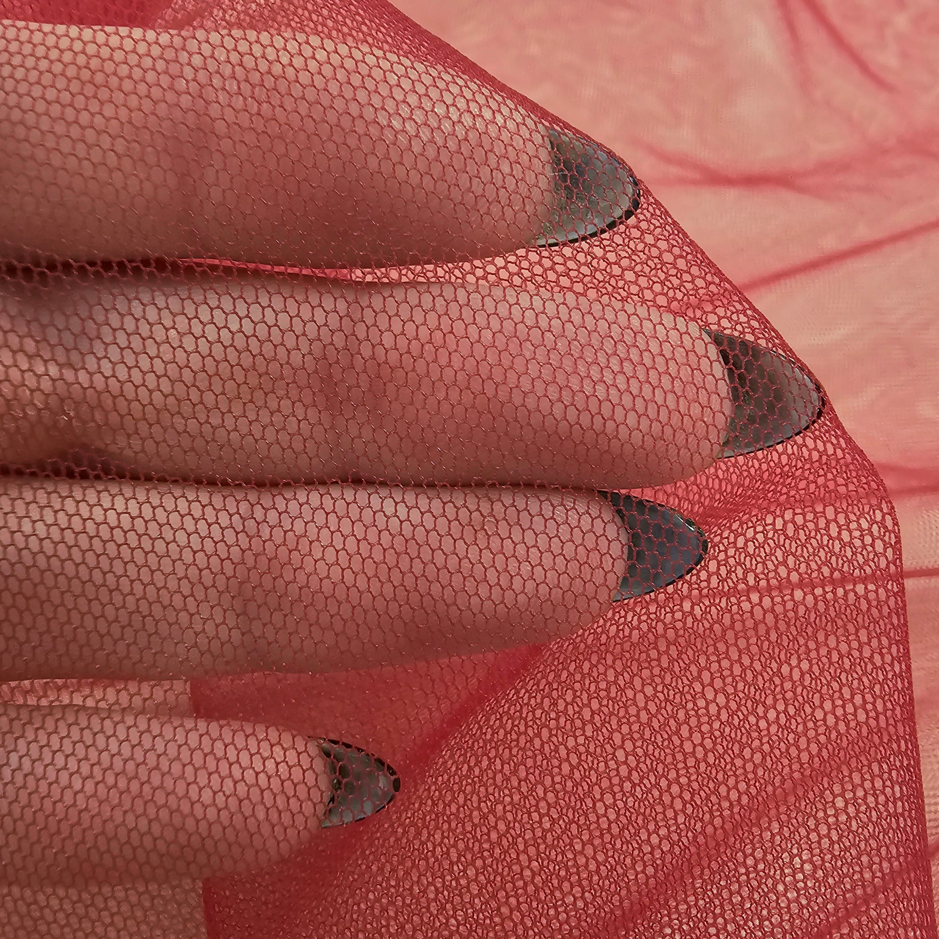 Rust 1D Tulle — lightweight and soft, 100% nylon, 160cm wide