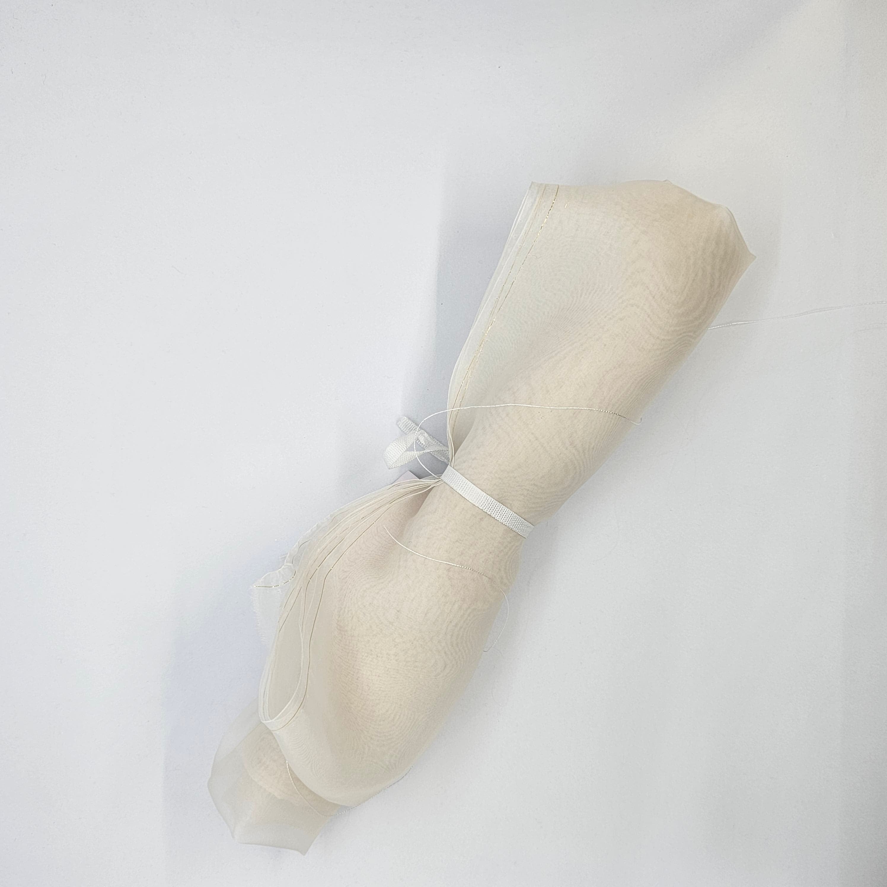 Remnant Organza Seashell