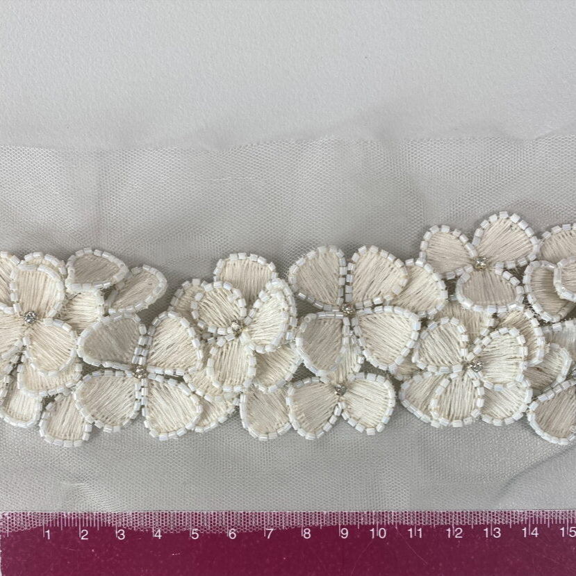 Ivory Border Trim — a decorative bordered trim