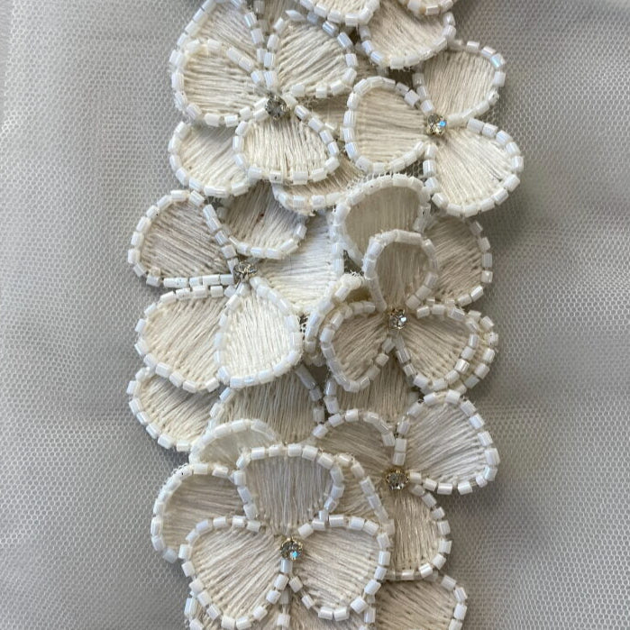 Border Trim (T28209) Ivory