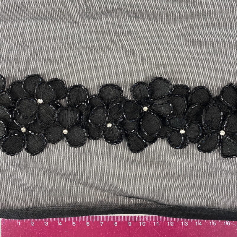 Black Border Trim — a decorative bordered trim
