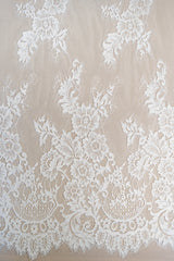 White Corded Floral Lace — featuring scalloped edges, eyelash detail and floral motifs, in nylon, 140cm wide