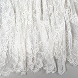 Cascading Arch Chantilly Lace (1679) - S. Ivory