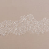 Swirling Delicate Lace Trim (1682T) - M. Ivory
