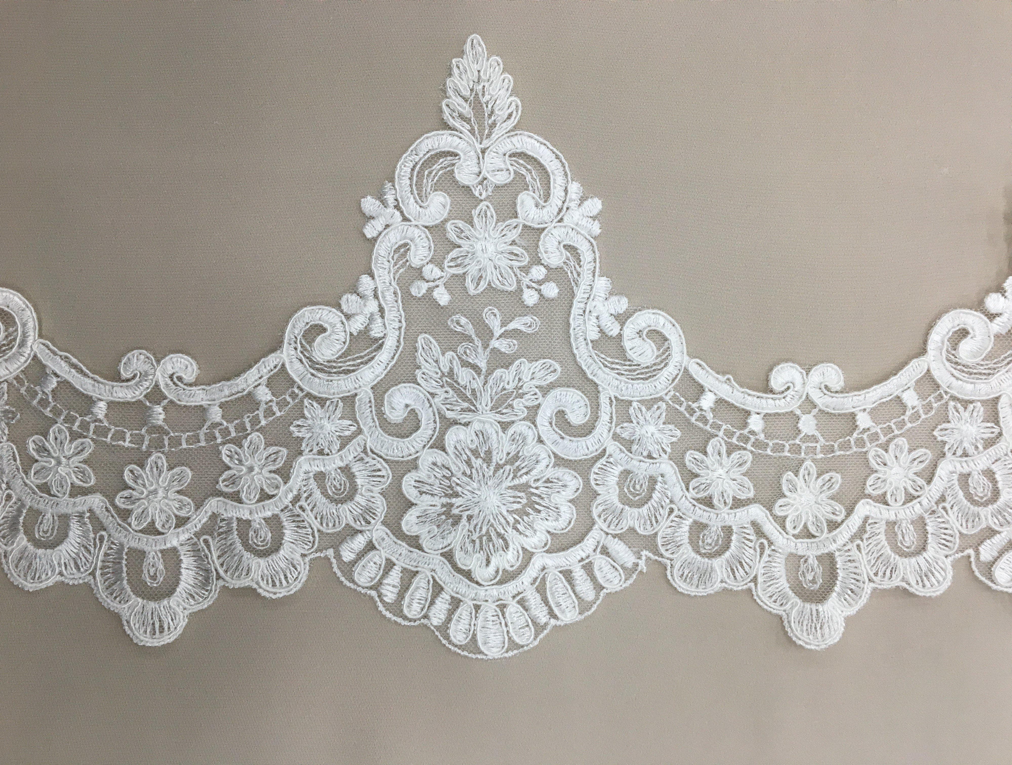 Ivory Corded Lace Trim — featuring scalloped edges, eyelash detail and floral motifs, in nylon and viscose, 18cm wide