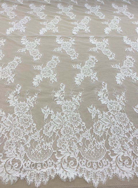 Corded Floral Lace (1641)