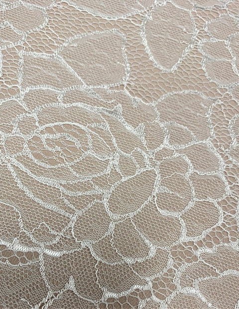 Fine Rose lace (1653) Ivory