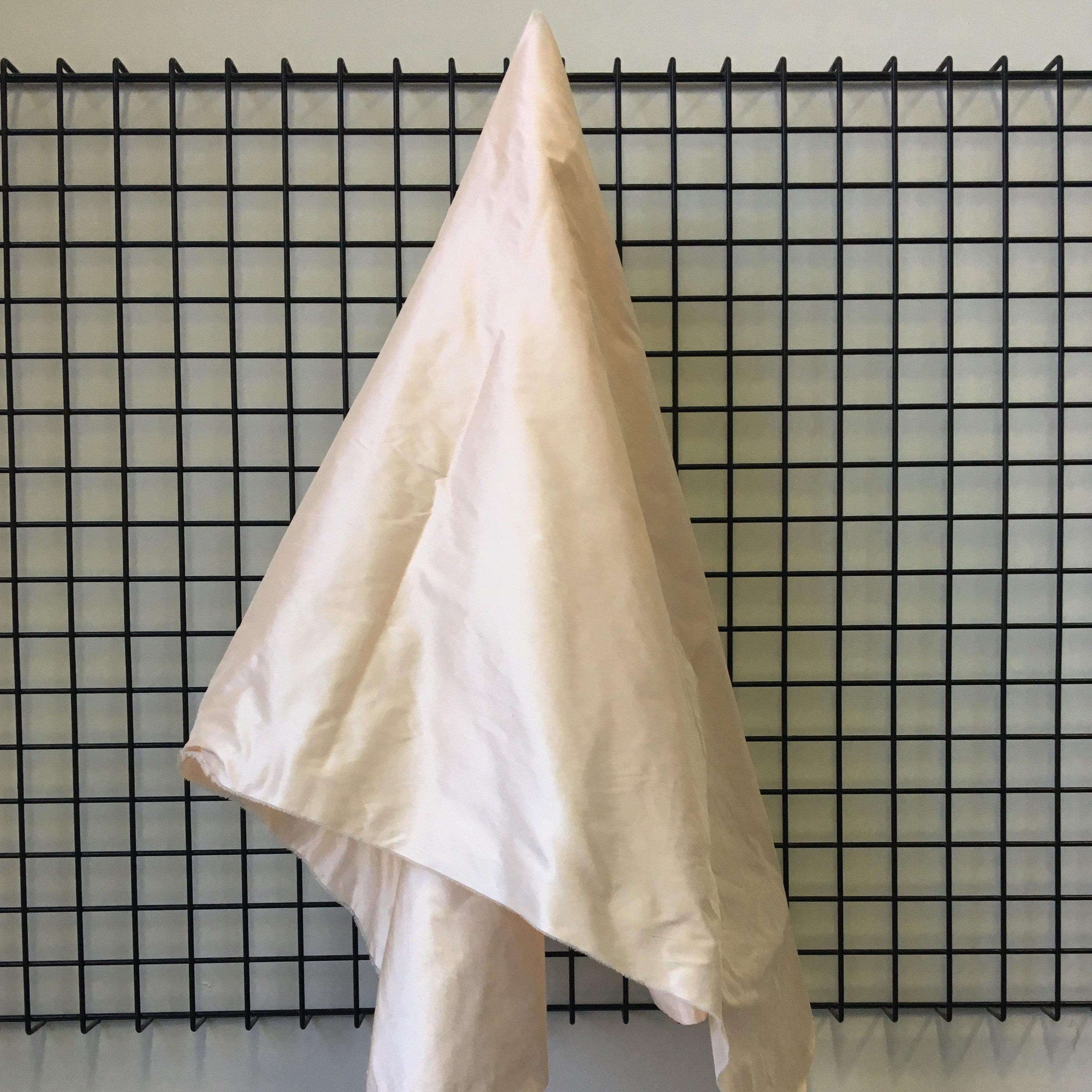 Champagne Silk Dupion — mid-weight and crisp with a lightly slubbed texture, 100% silk, 137cm wide
