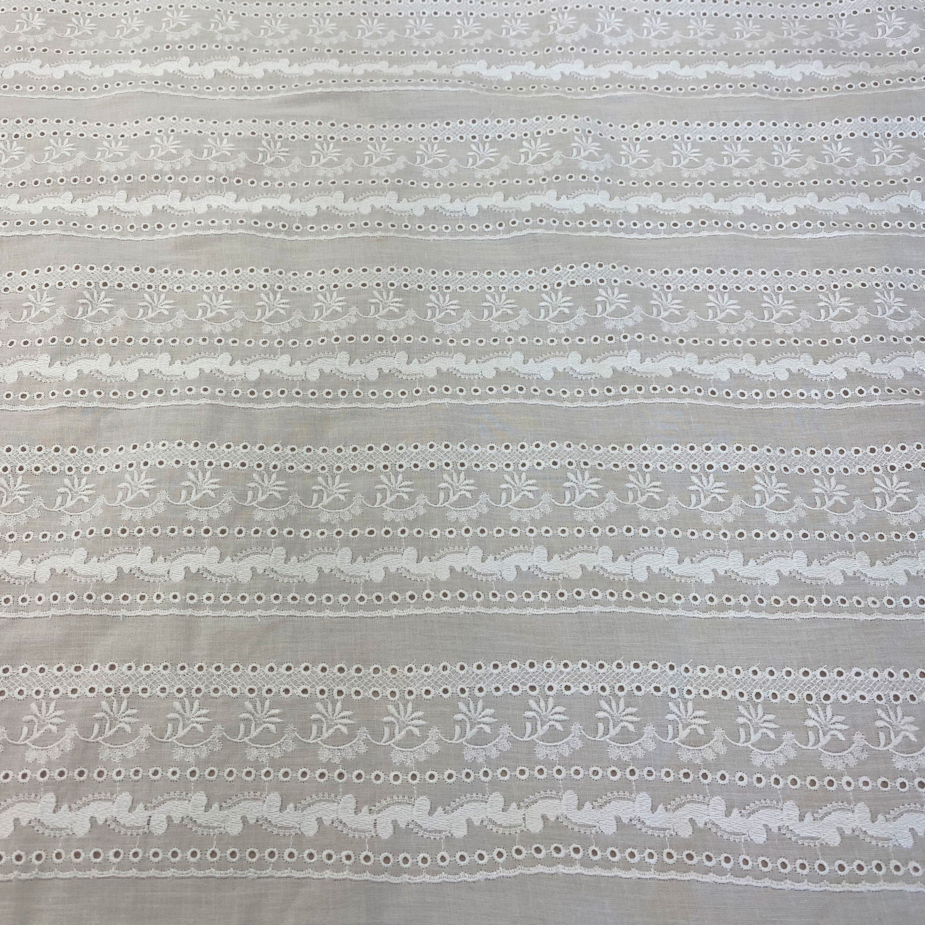 Broderie Anglais Off White