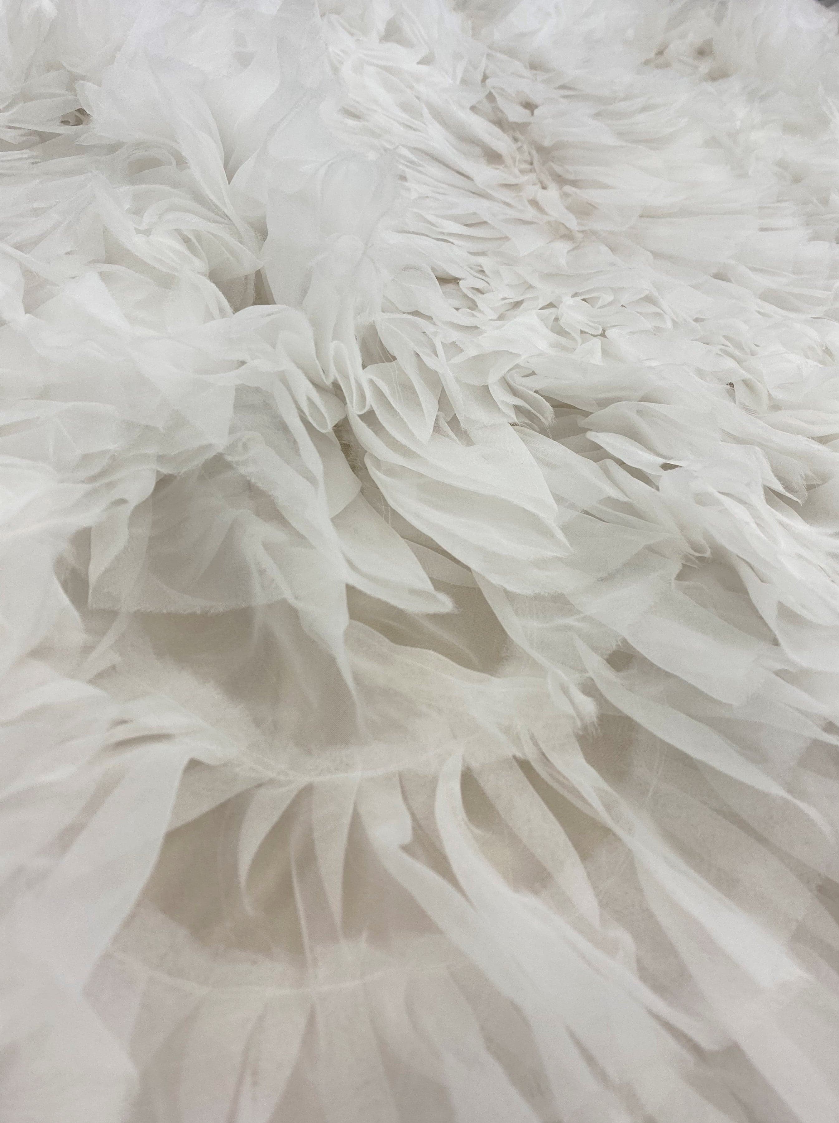 Ivory Organza Ruffle Tulle — soft, 100% polyamide, 140cm wide