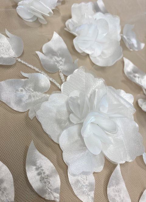 3D Floral tulle (G3900) Ivory