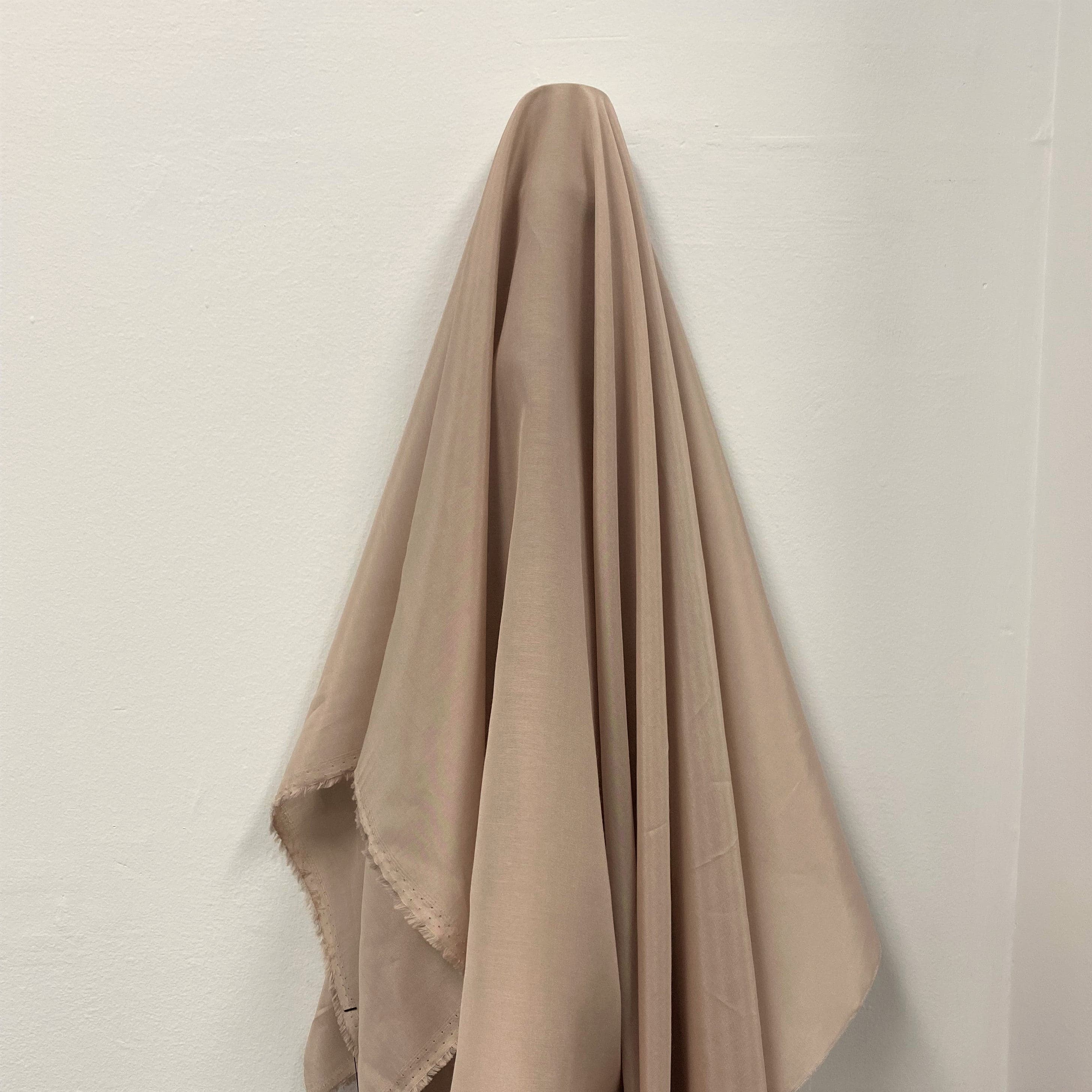 Tea Rose Silk Cotton Voile — lightweight with a soft drape, a subtle texture and a low-sheen luster finish, 30% mulberry silk, 70% cotton, 137cm wide