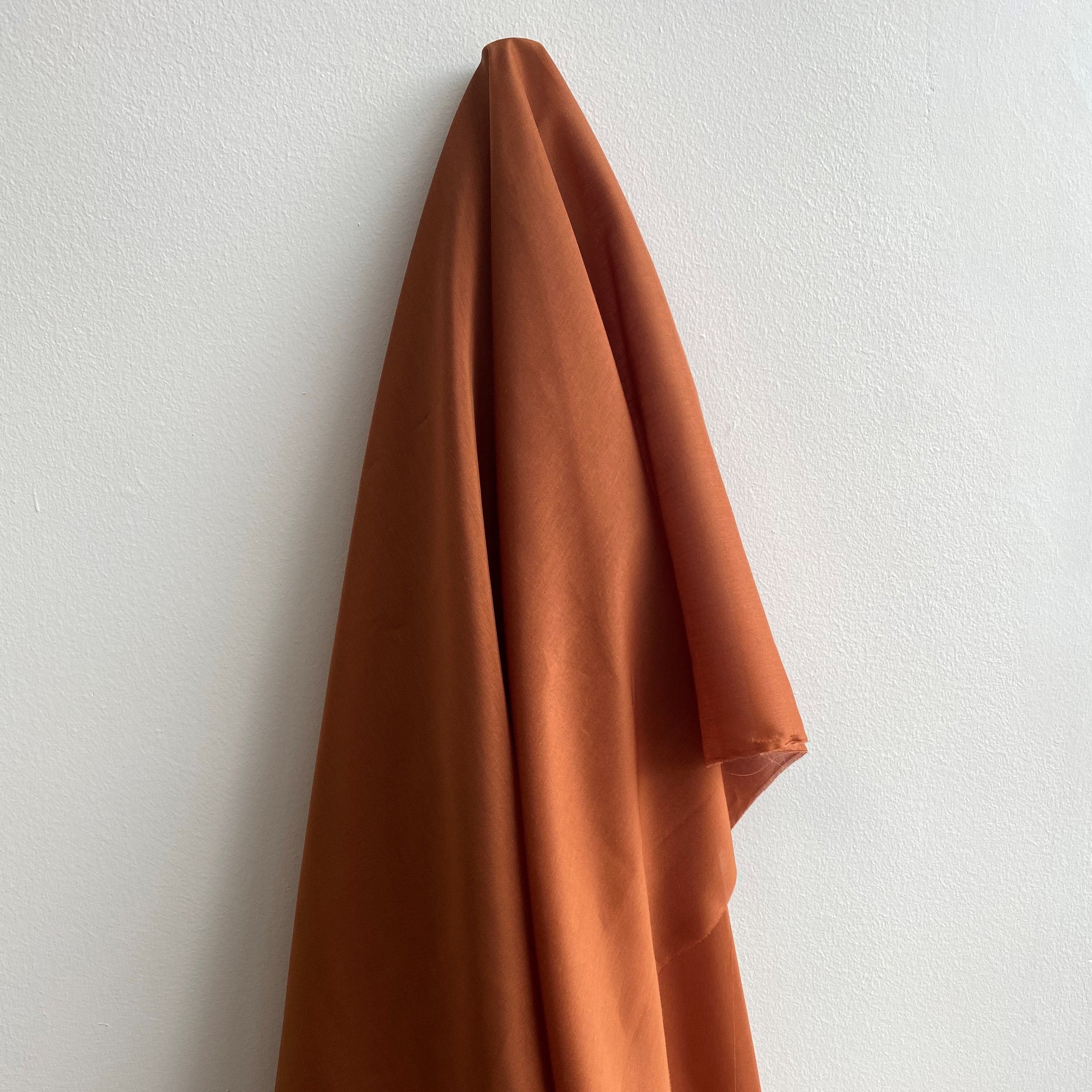 Cinnamon Silk Cotton Voile — lightweight with a soft drape, a subtle texture and a low-sheen luster finish, 30% mulberry silk, 70% cotton, 137cm wide
