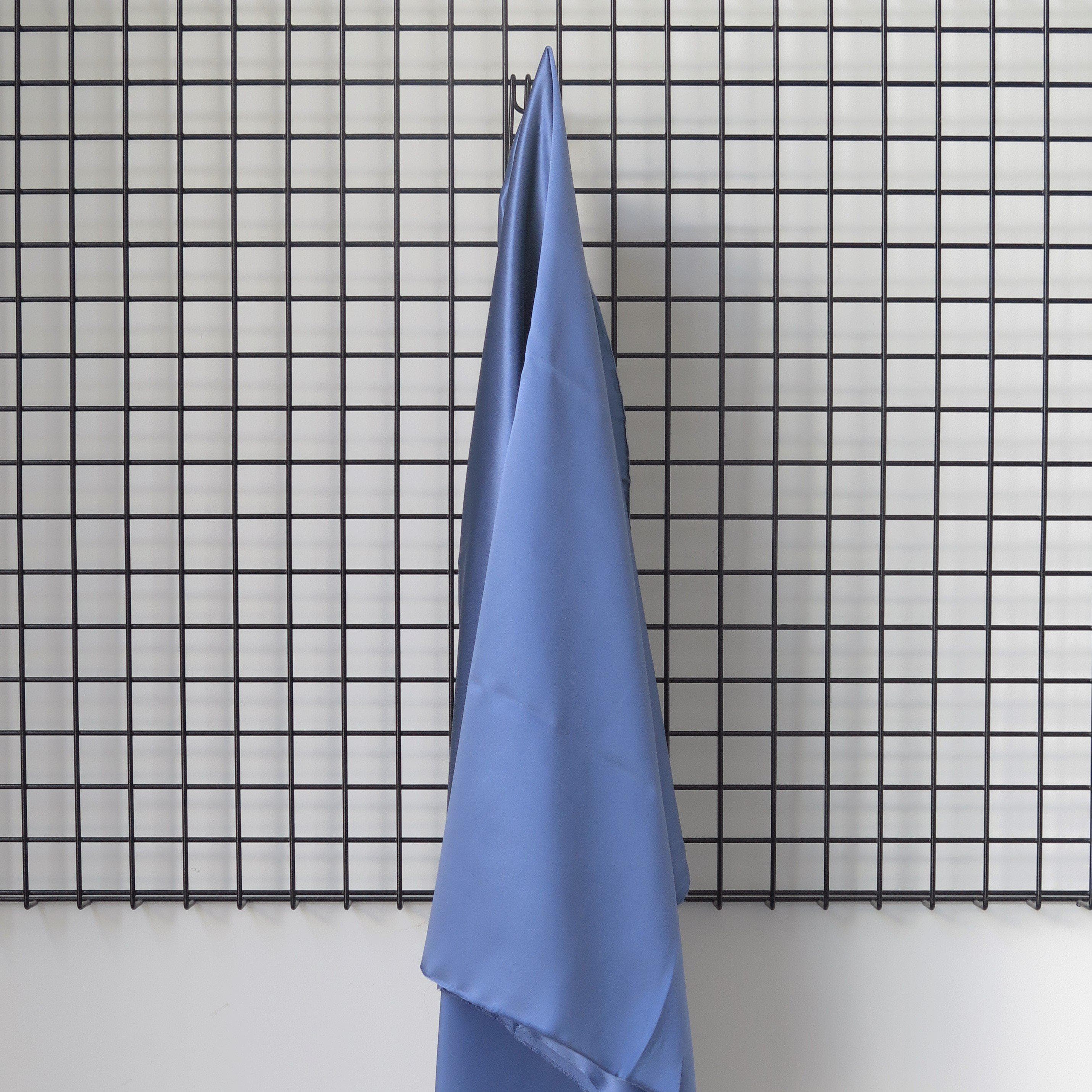 Wedgewood Sandwash Satin — lightweight and soft with a smooth luster satin finish, 100% mulberry silk, 140cm wide