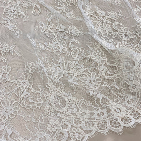 Floral Corded Lace (1379) M.Ivory