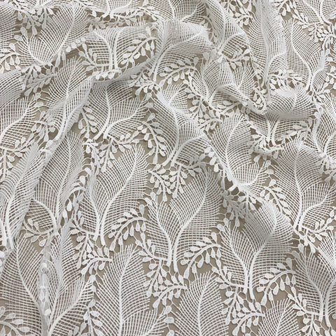 Leafy Guipure Lace (1640) Ivory