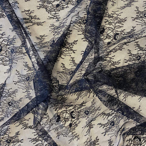 Fine floral lace (1650) Black