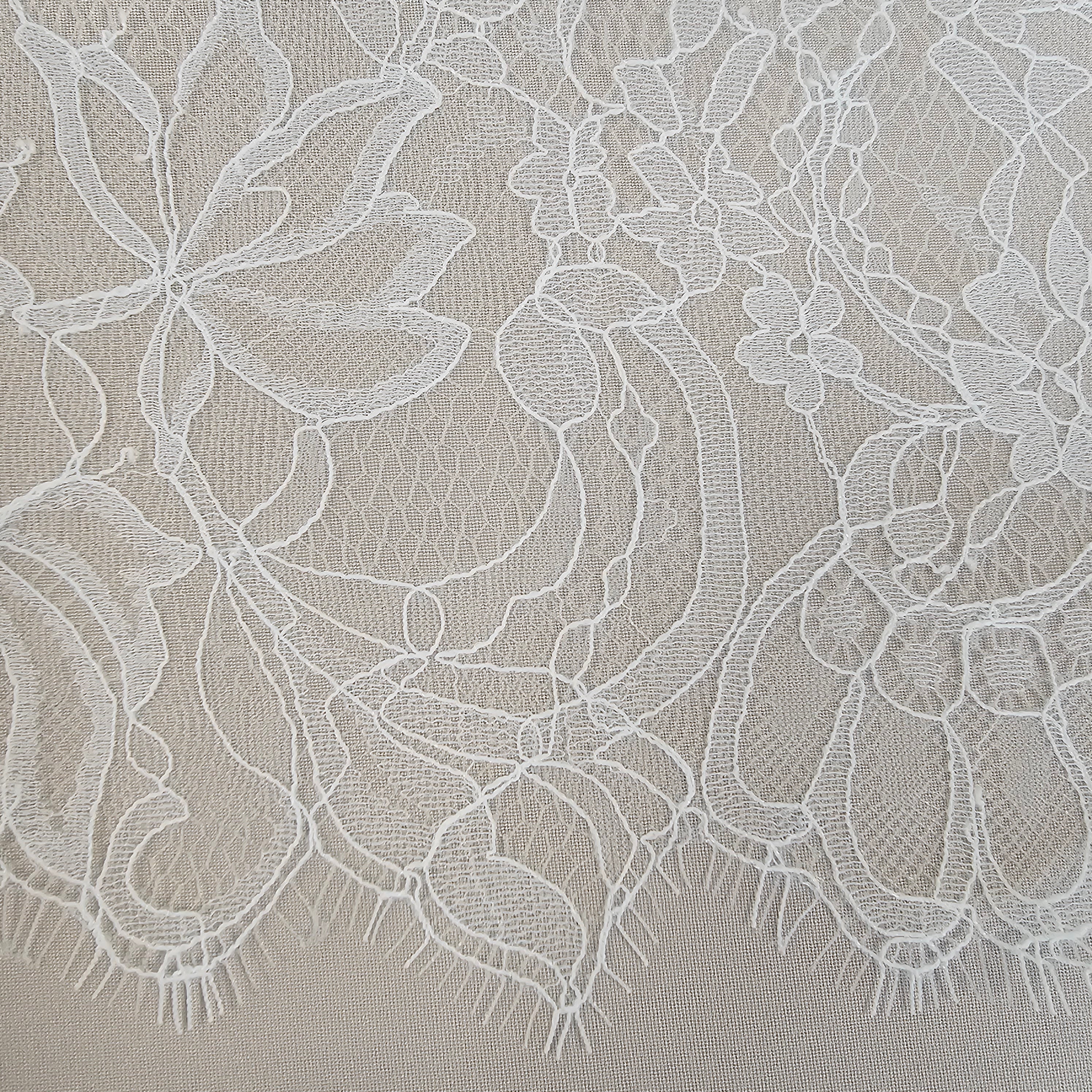 Ivory Fine lace trim — featuring scalloped edges, eyelash detail and floral motifs, in nylon and viscose, 27cm wide