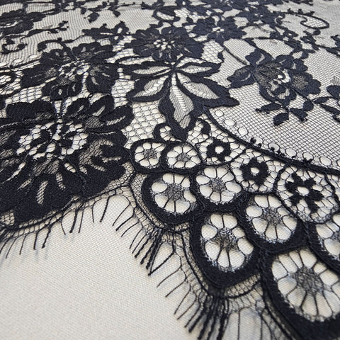 Fine floral lace (1659) Black