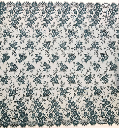 Fine floral lace (1659) Bottle