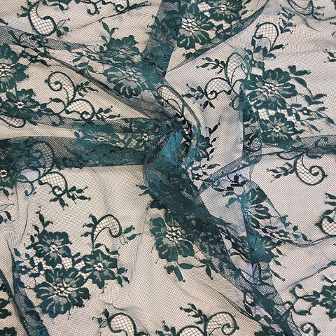 Fine floral lace (1659) Bottle