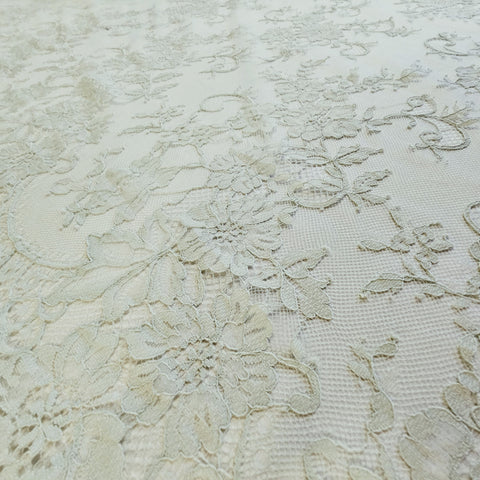 Fine floral lace (1659) Mint