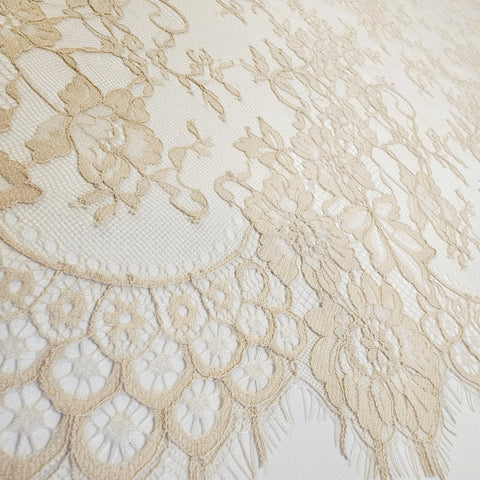 Fine floral lace (1659) Nude