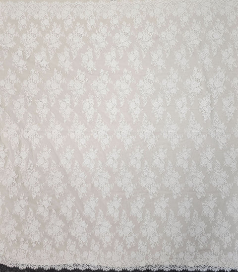 Fine floral lace (1663) Ivory