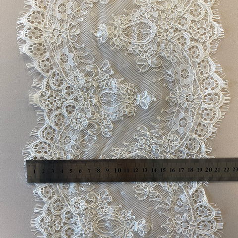 Fine Corded Lace Trim (1671T) Mid Ivory