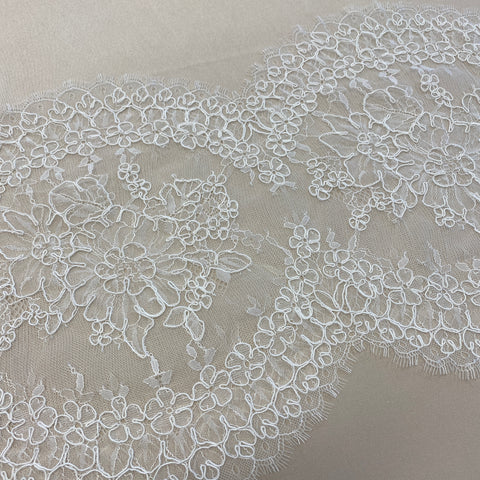 Fine Corded Lace Trim (1671T) Mid Ivory