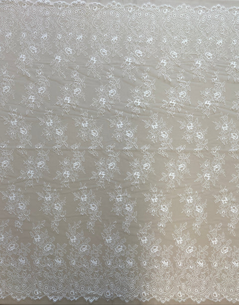 Fine Lace (1675) – Ivory