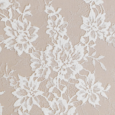 Fine floral lace (1661) Ivory