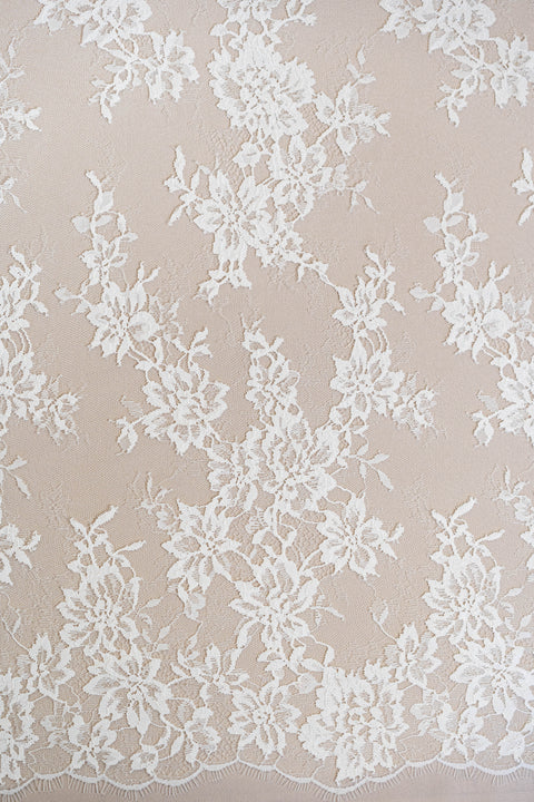 Fine floral lace (1661) Ivory