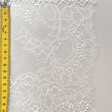 Delicate Chantilly Lace (1678) - S. Ivory