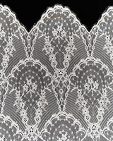 Cascading Arch Chantilly Lace (1679) - S. Ivory