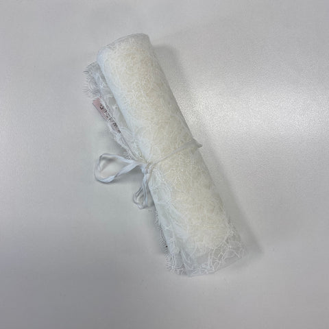 Remnant Fine floral lace (1658) Ivory