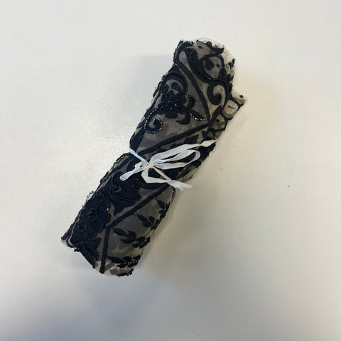 Remnant MISC Beaded Header Black