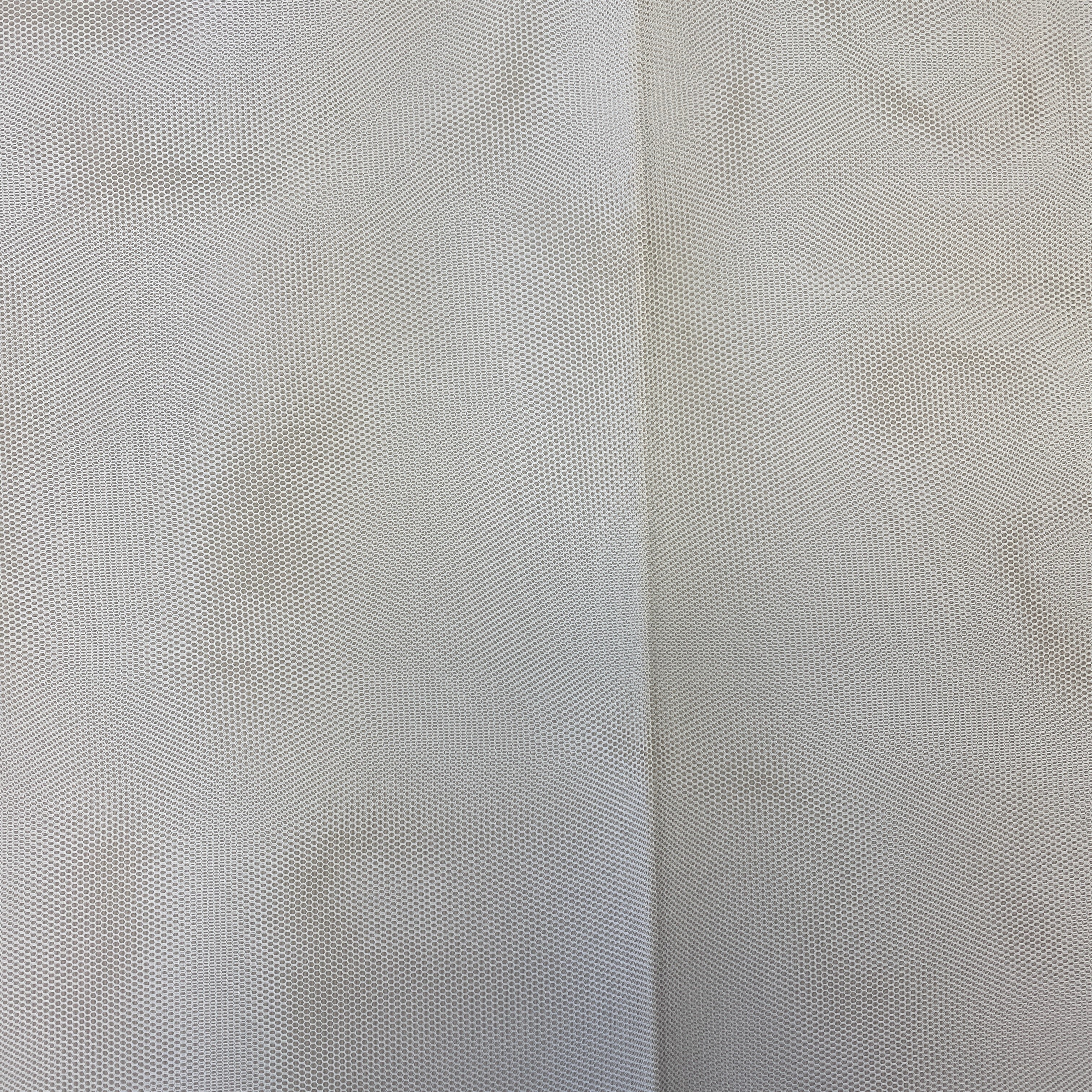 Stiff Net – Opal White