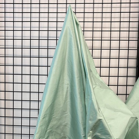 Remnant Dupion 251/Spearmint