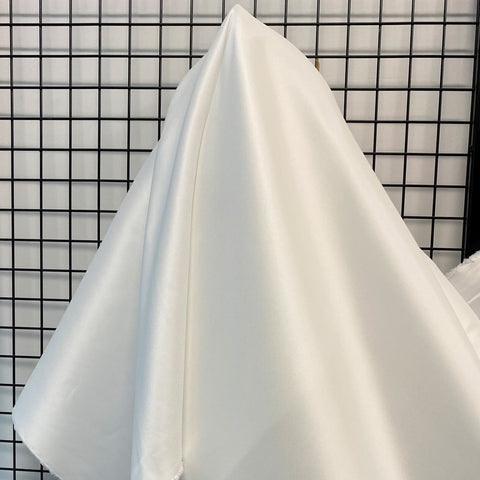 Remnant Stretch Polyester Zibeline Ivory