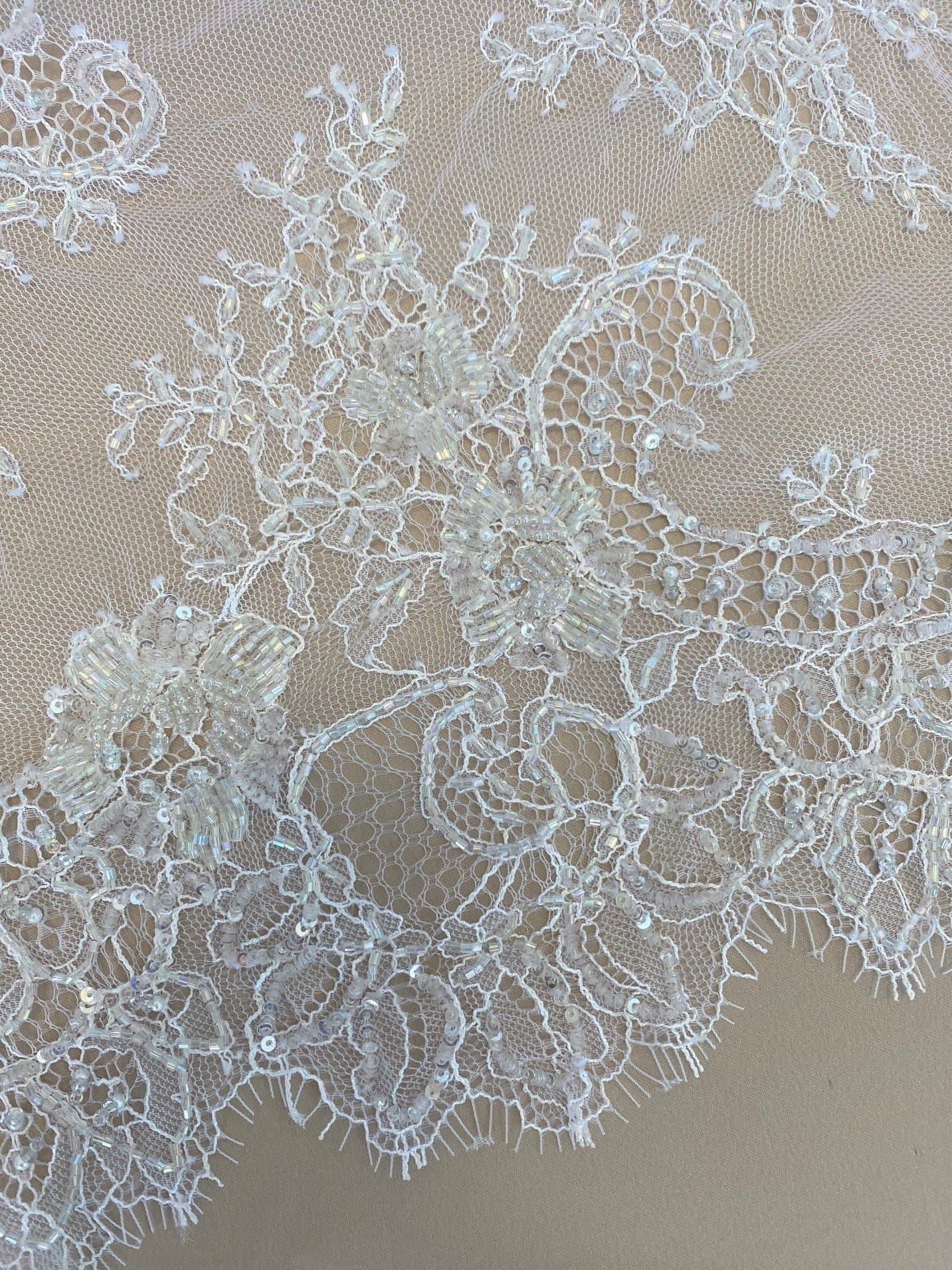 White Beaded fine lace trim — featuring scalloped edges, eyelash detail and floral motifs, in nylon, 34cm wide