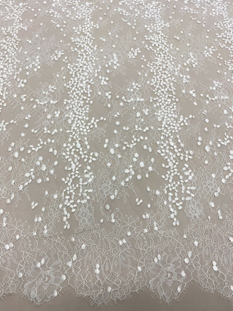 Remnant Embroidered Lace (1591) - Ivory