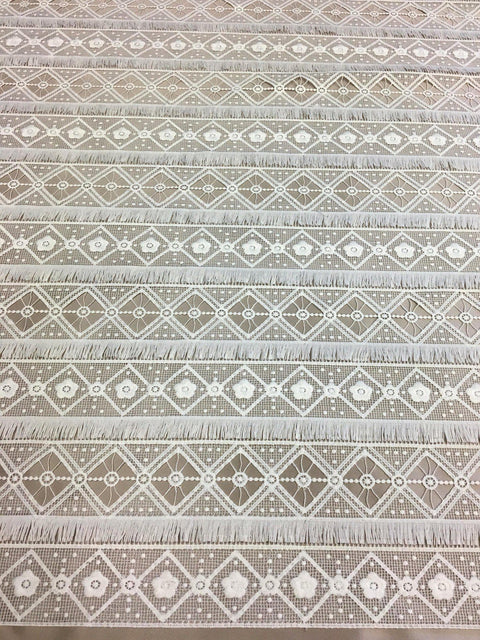 Fringed Guipure Lace (1596) Ivory
