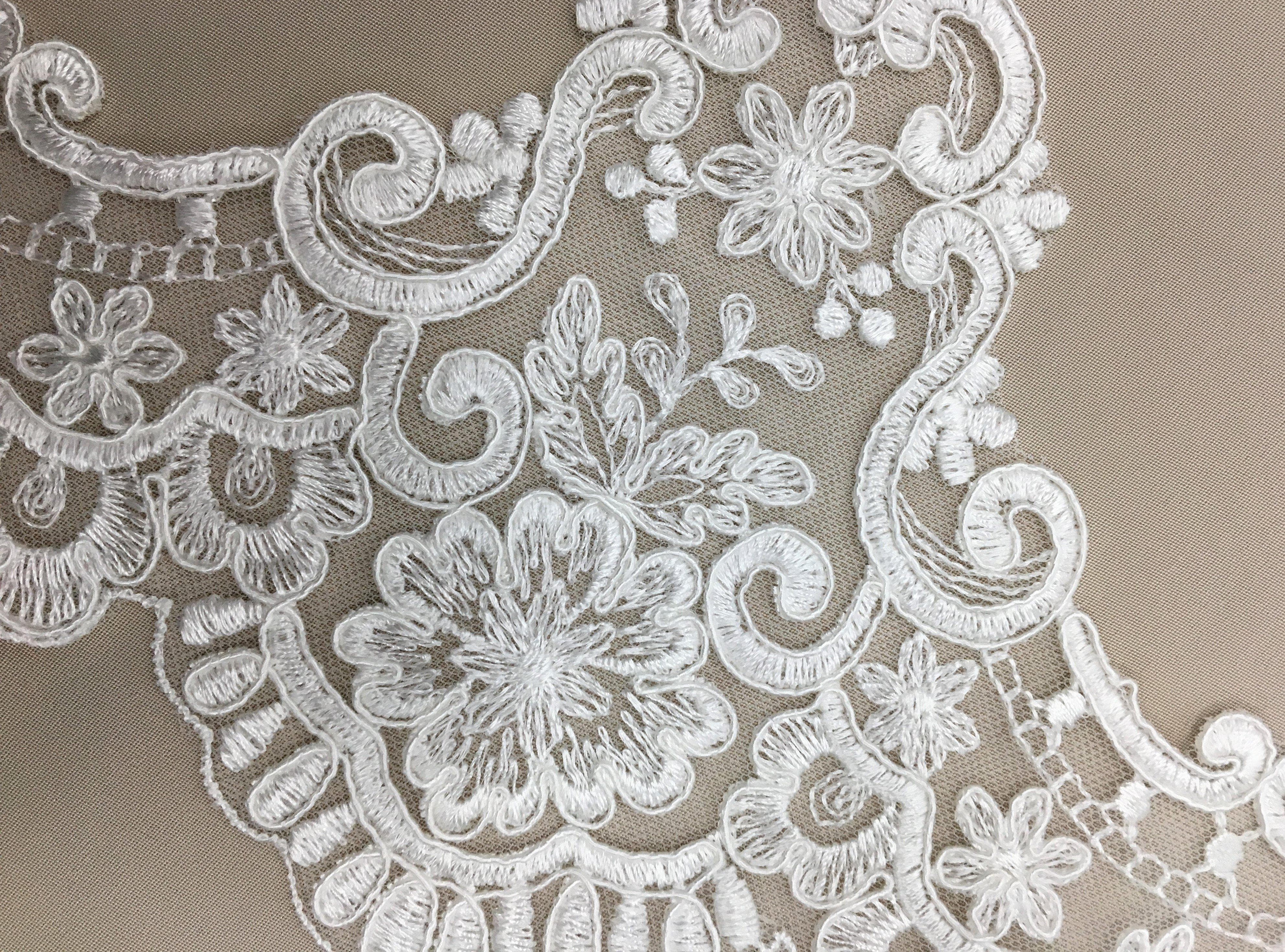 Ivory Corded Lace Trim — featuring scalloped edges, eyelash detail and floral motifs, in nylon and viscose, 18cm wide