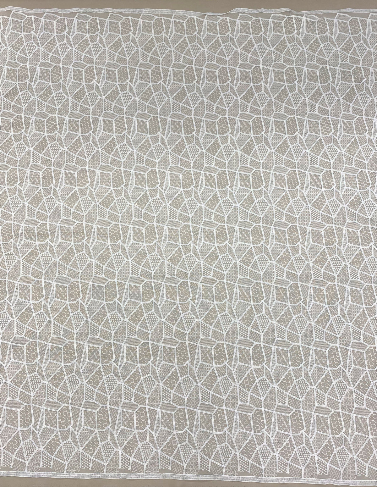 Geometric Abstract Lace (1639) - Ivory