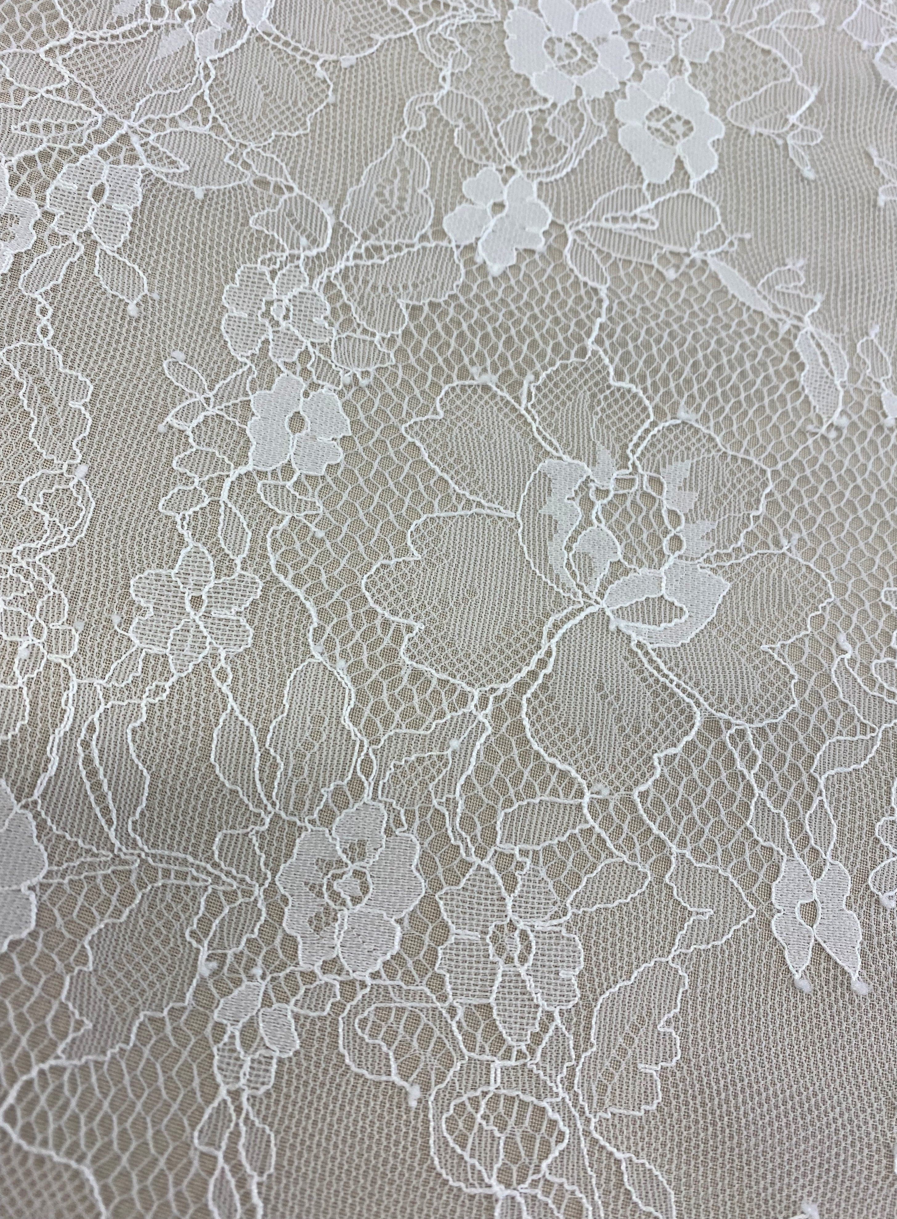 Fine Lace (1642) - Ivory