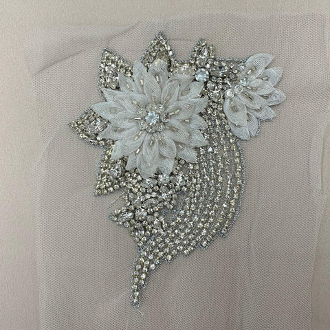 Crystal and Georgette Applique A12426 1/Ivory Silver